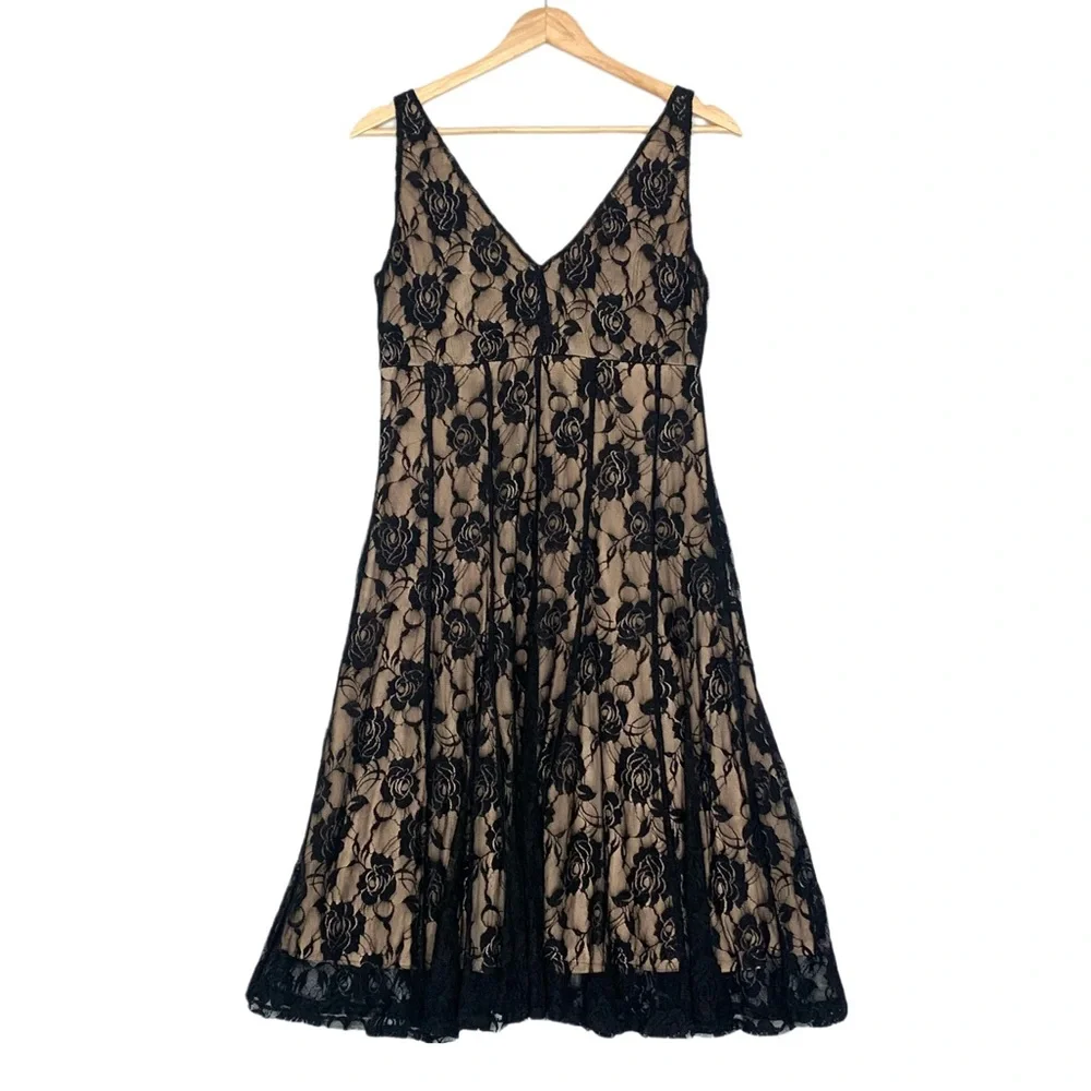Glamour Lace Dress Women's Size 10 Black Tan Lined Fit & Flare Sleeveless - Picture 2 of 10